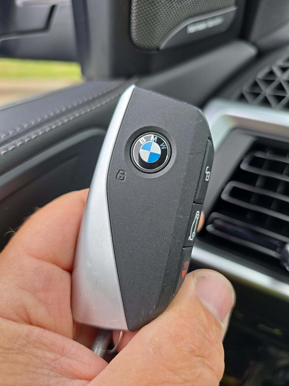 2025 BMW X5 xDrive40i AWD