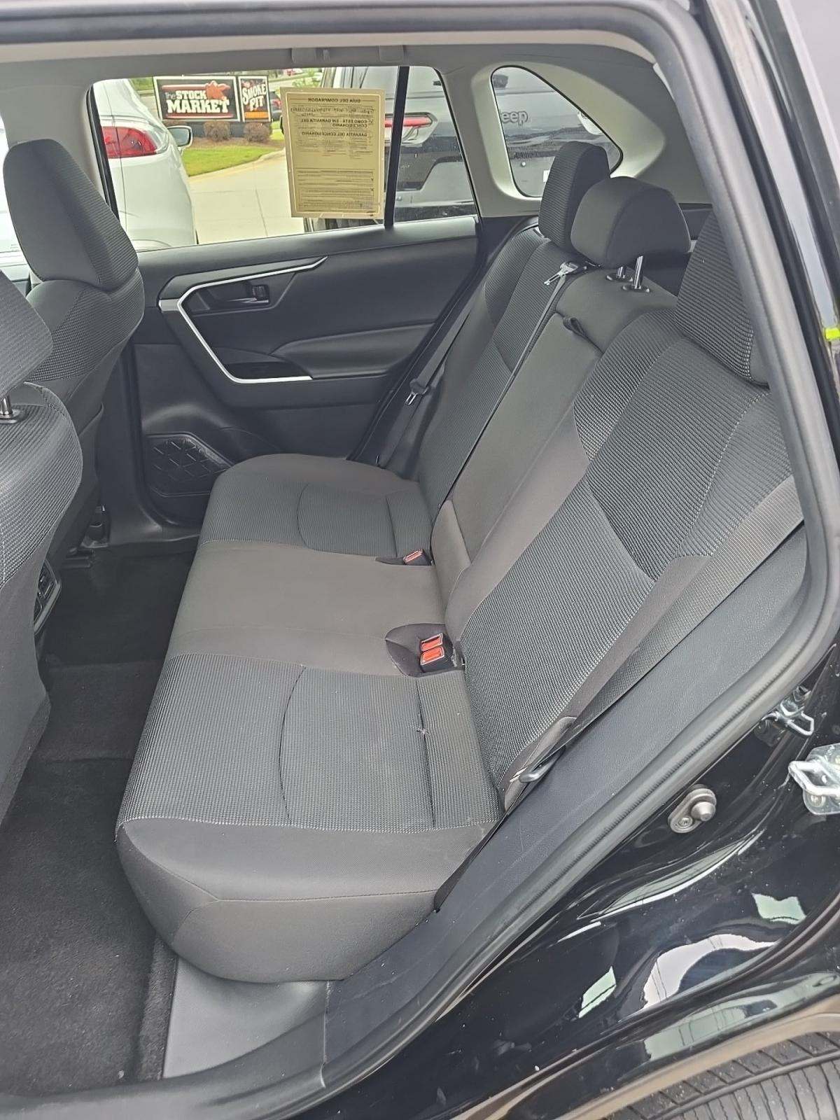 2024 Toyota RAV4 LE AWD