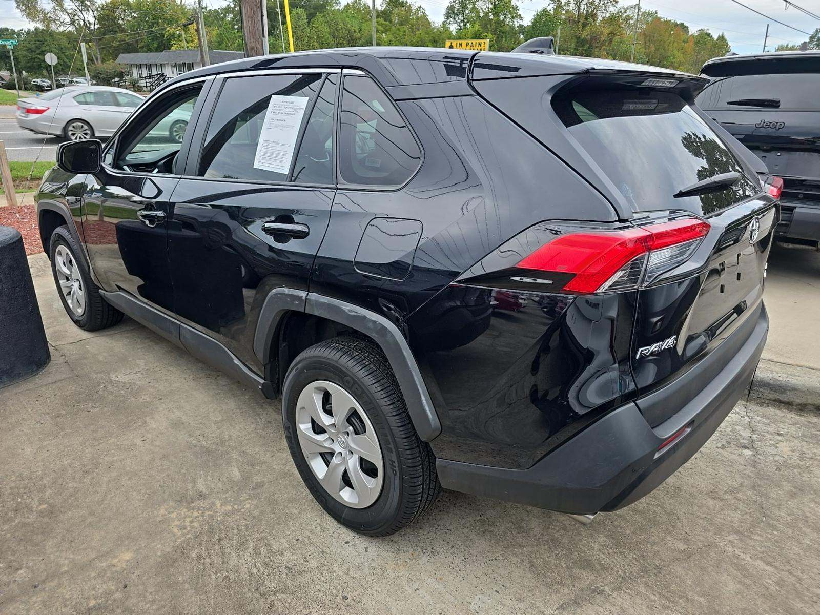 2024 Toyota RAV4 LE AWD