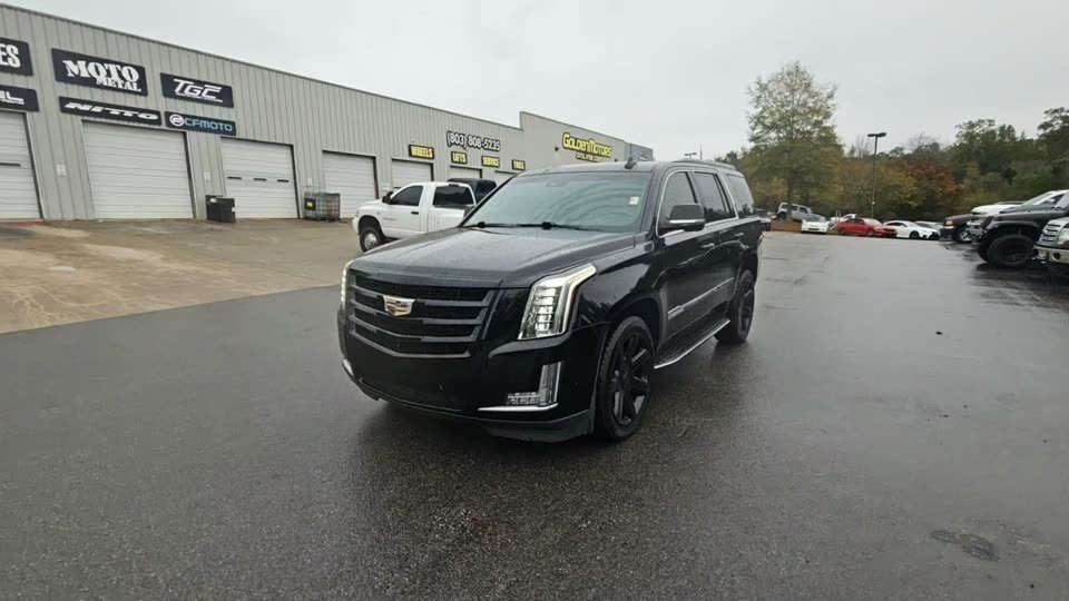 2018 Cadillac Escalade Luxury 1SB