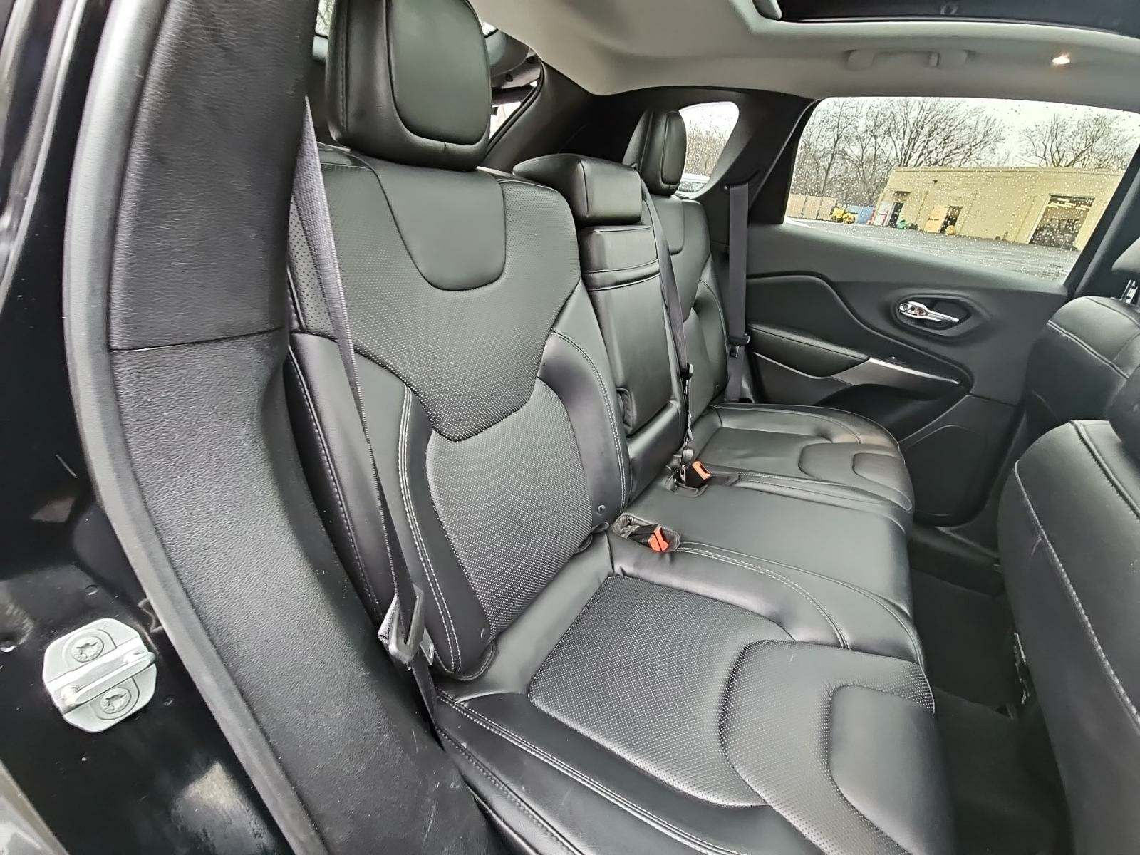 2019 Jeep Cherokee Limited AWD