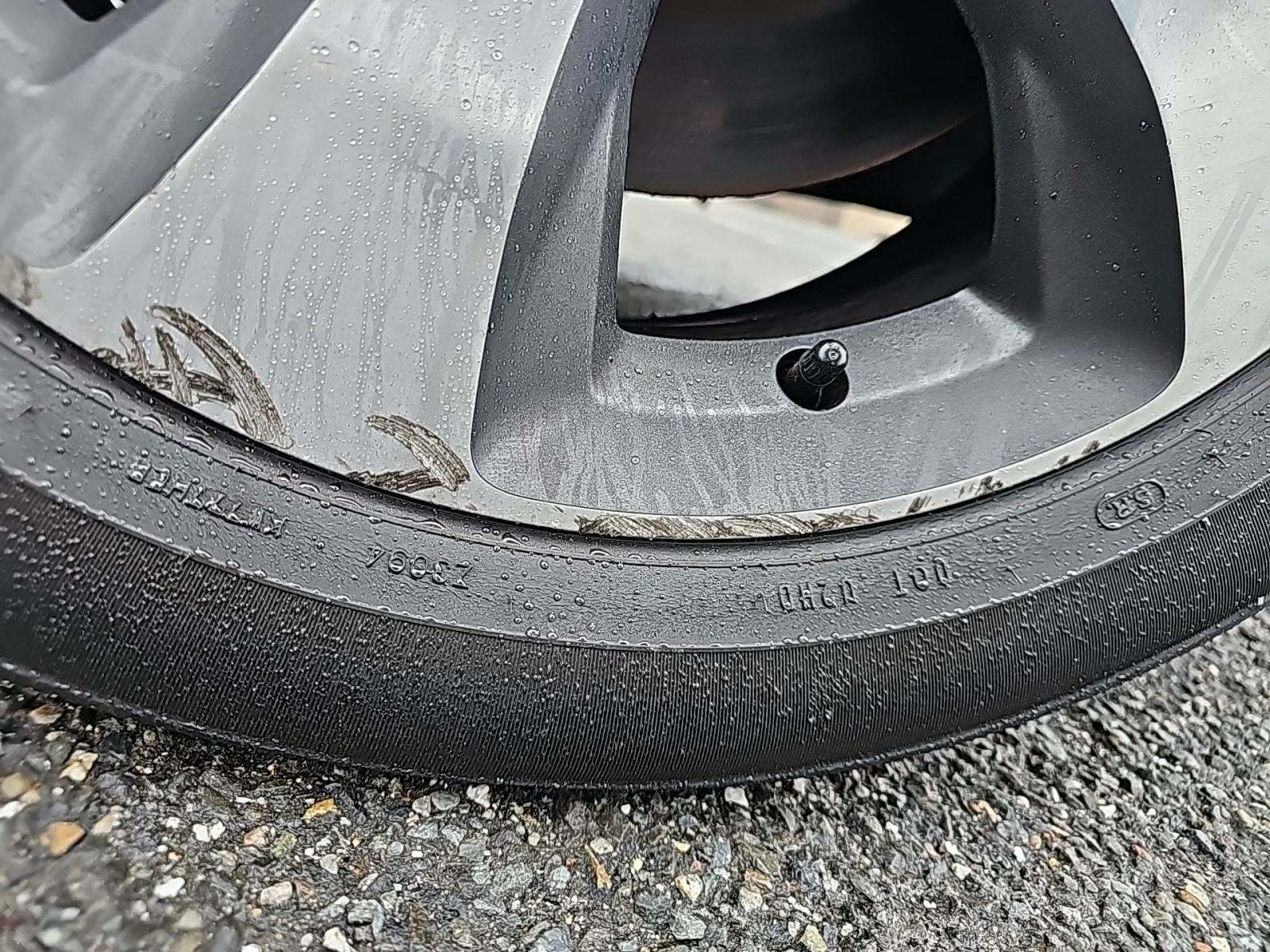 2019 Jeep Cherokee Limited AWD