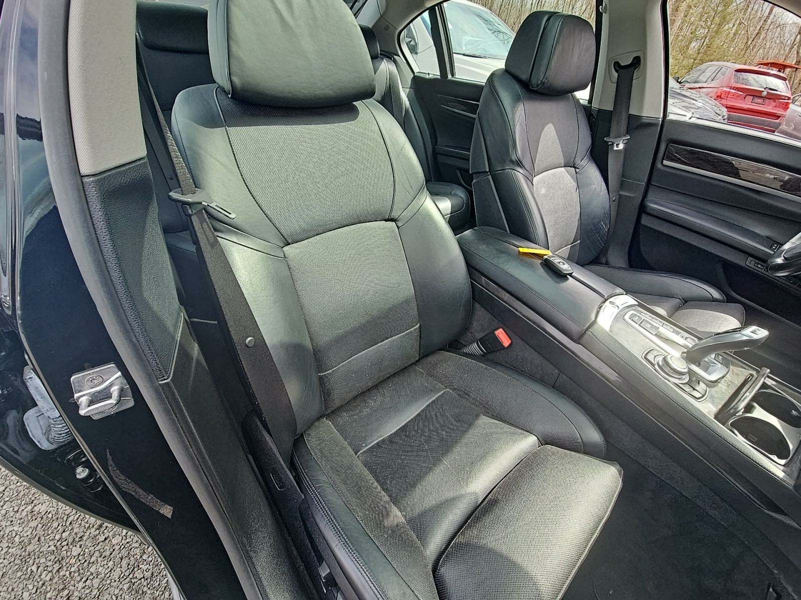 2012 BMW 7 Series 750Li xDrive AWD