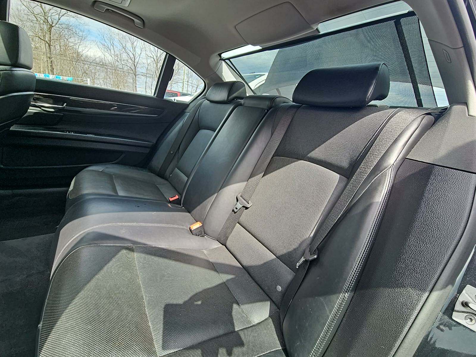 2012 BMW 7 Series 750Li xDrive AWD