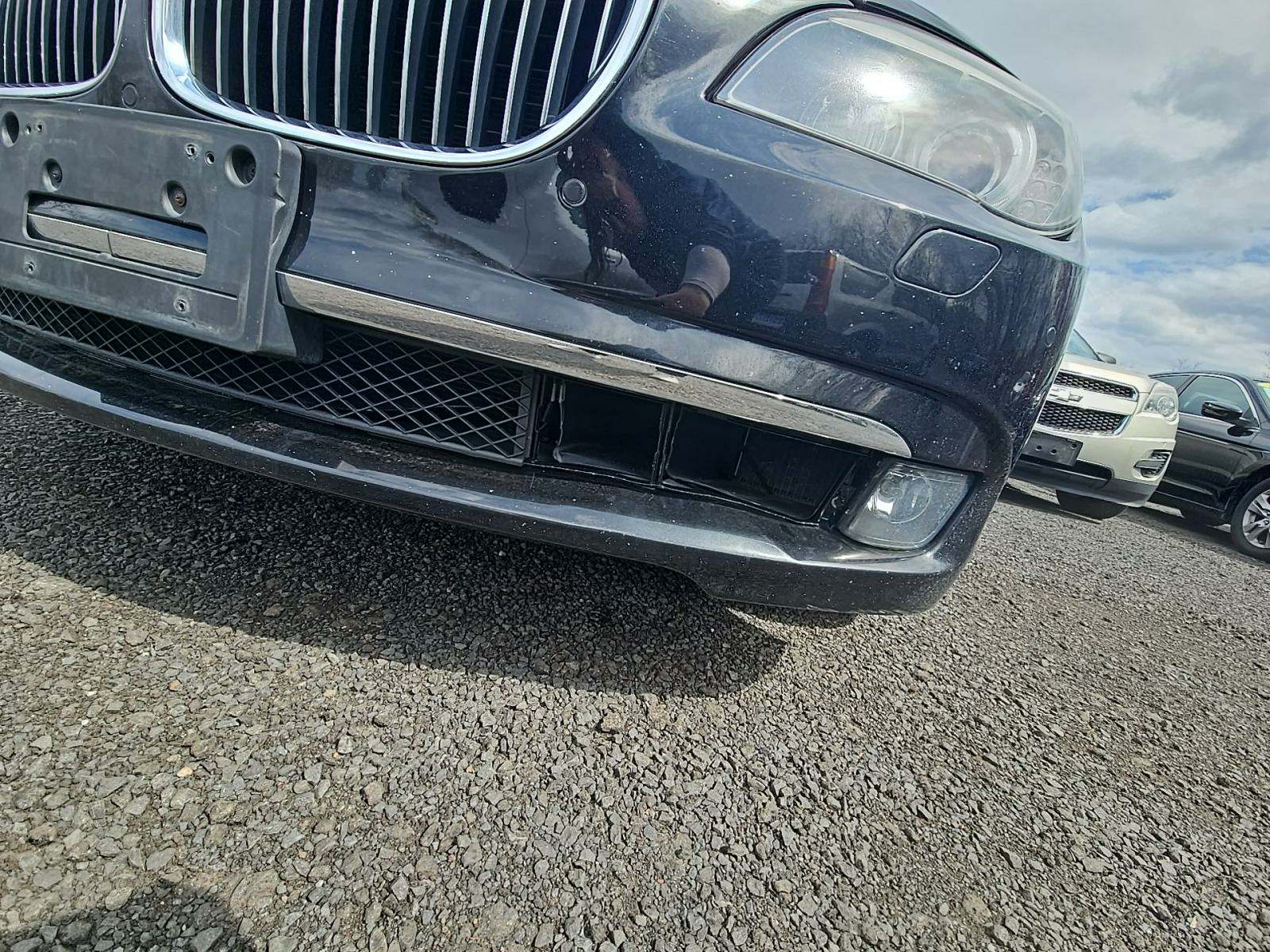 2012 BMW 7 Series 750Li xDrive AWD