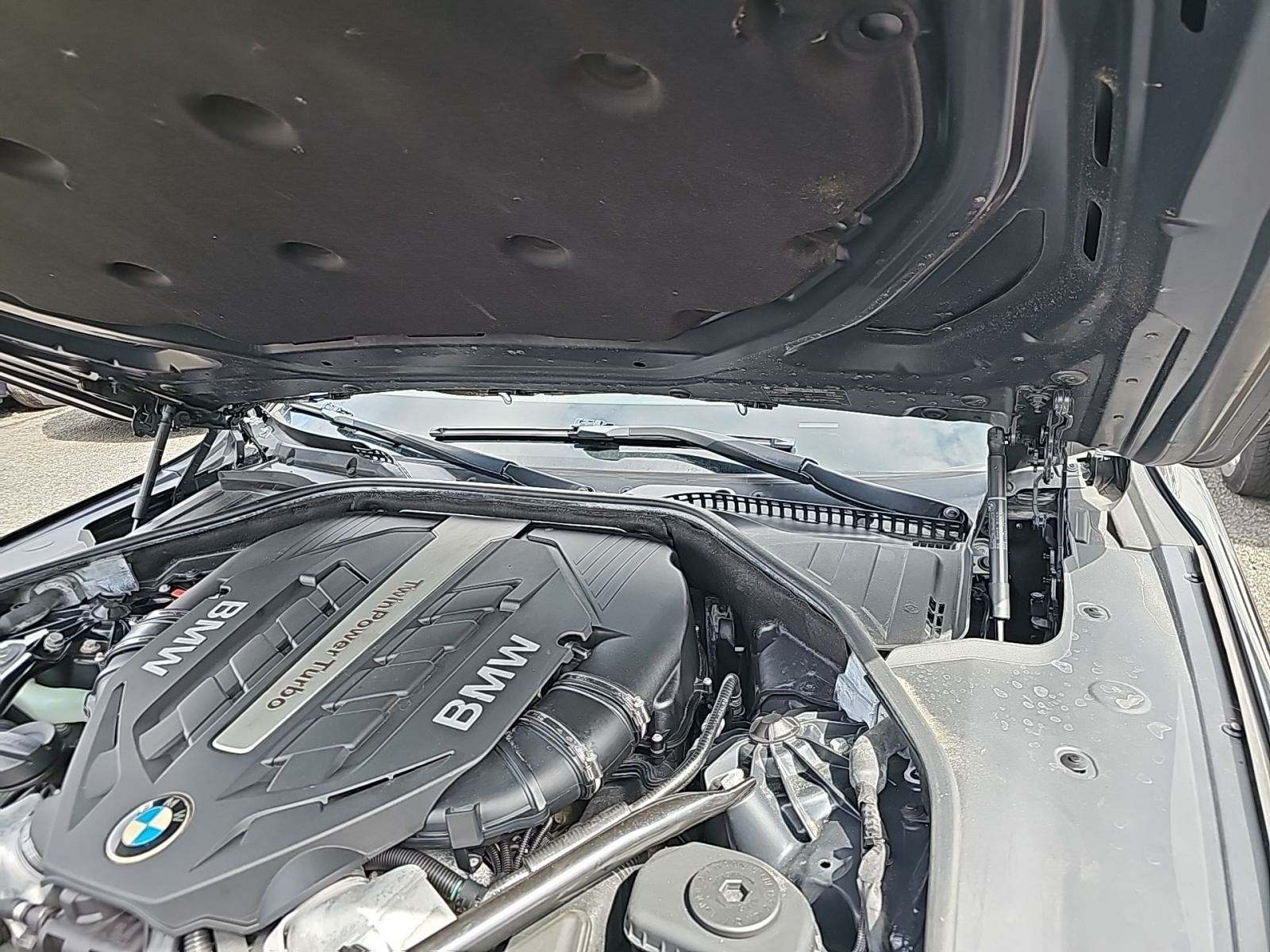 2012 BMW 7 Series 750Li xDrive AWD