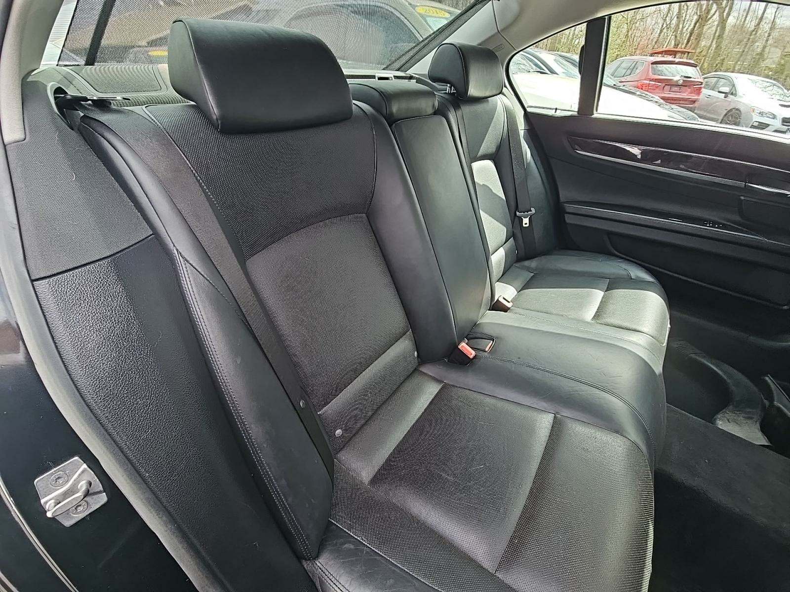 2012 BMW 7 Series 750Li xDrive AWD