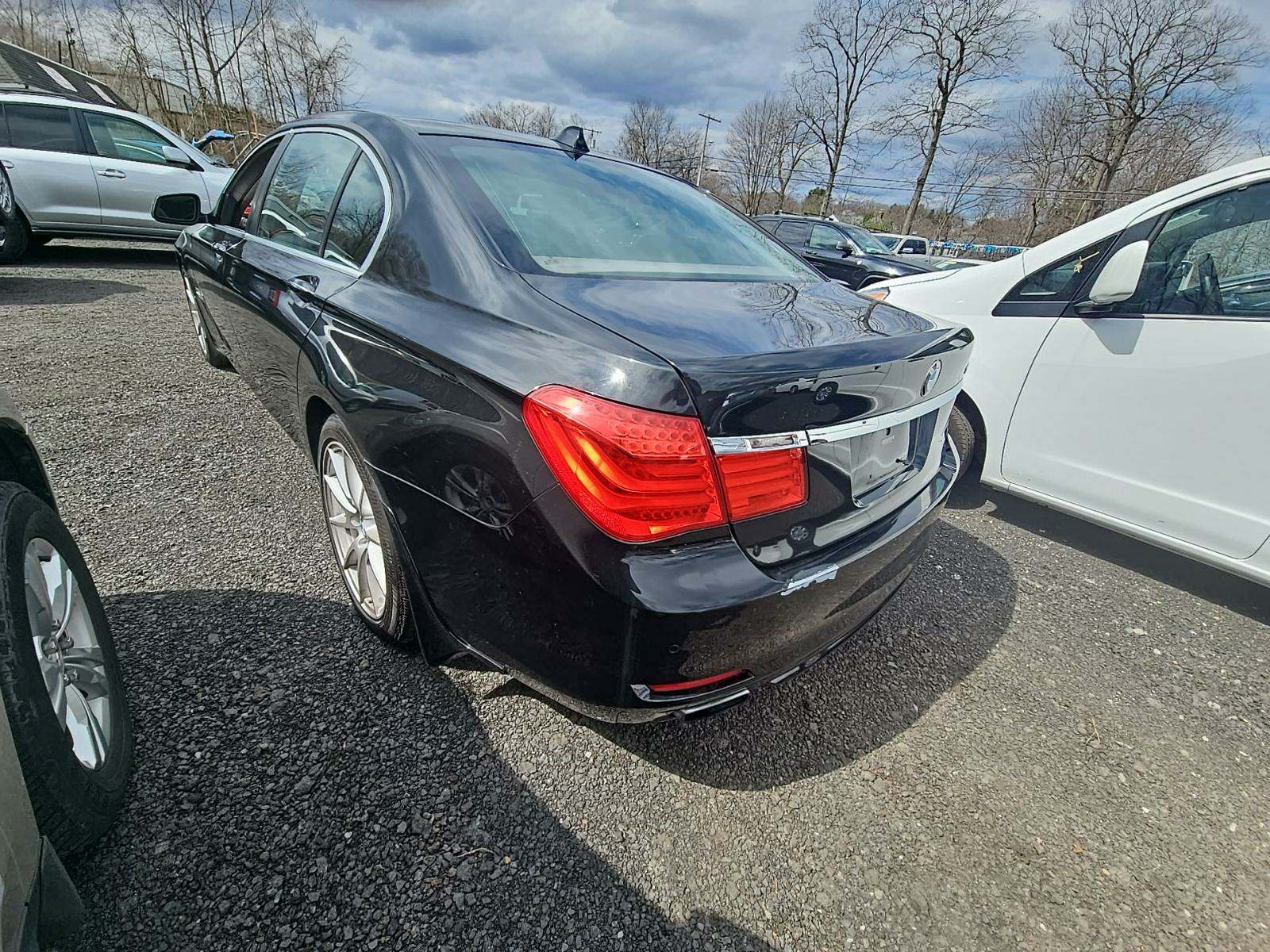 2012 BMW 7 Series 750Li xDrive AWD
