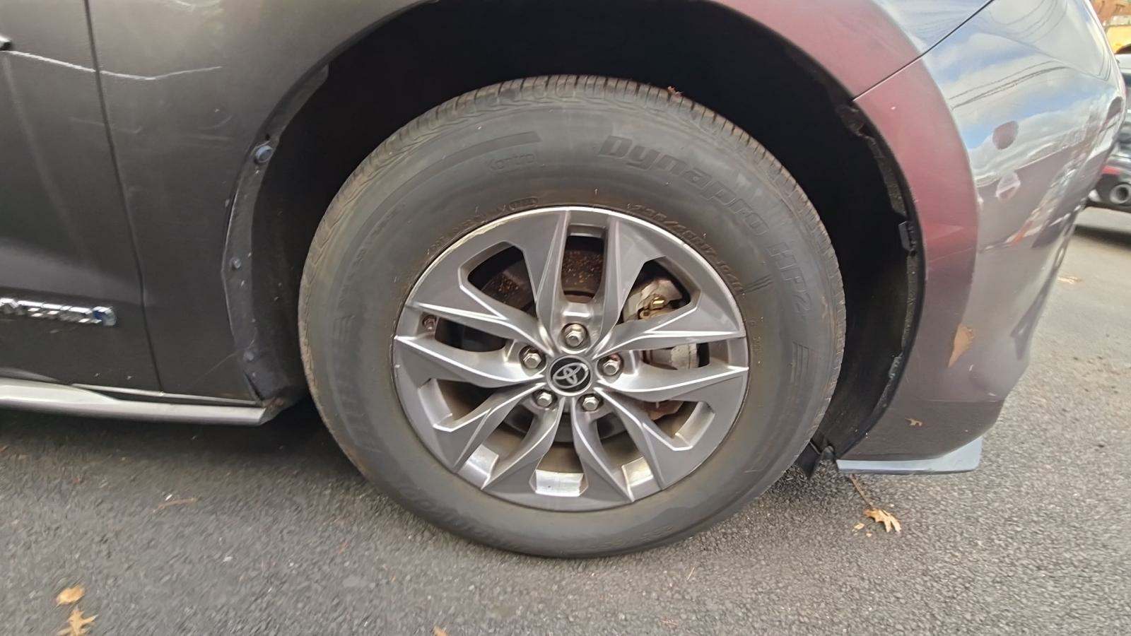 2021 Toyota Sienna XLE AWD