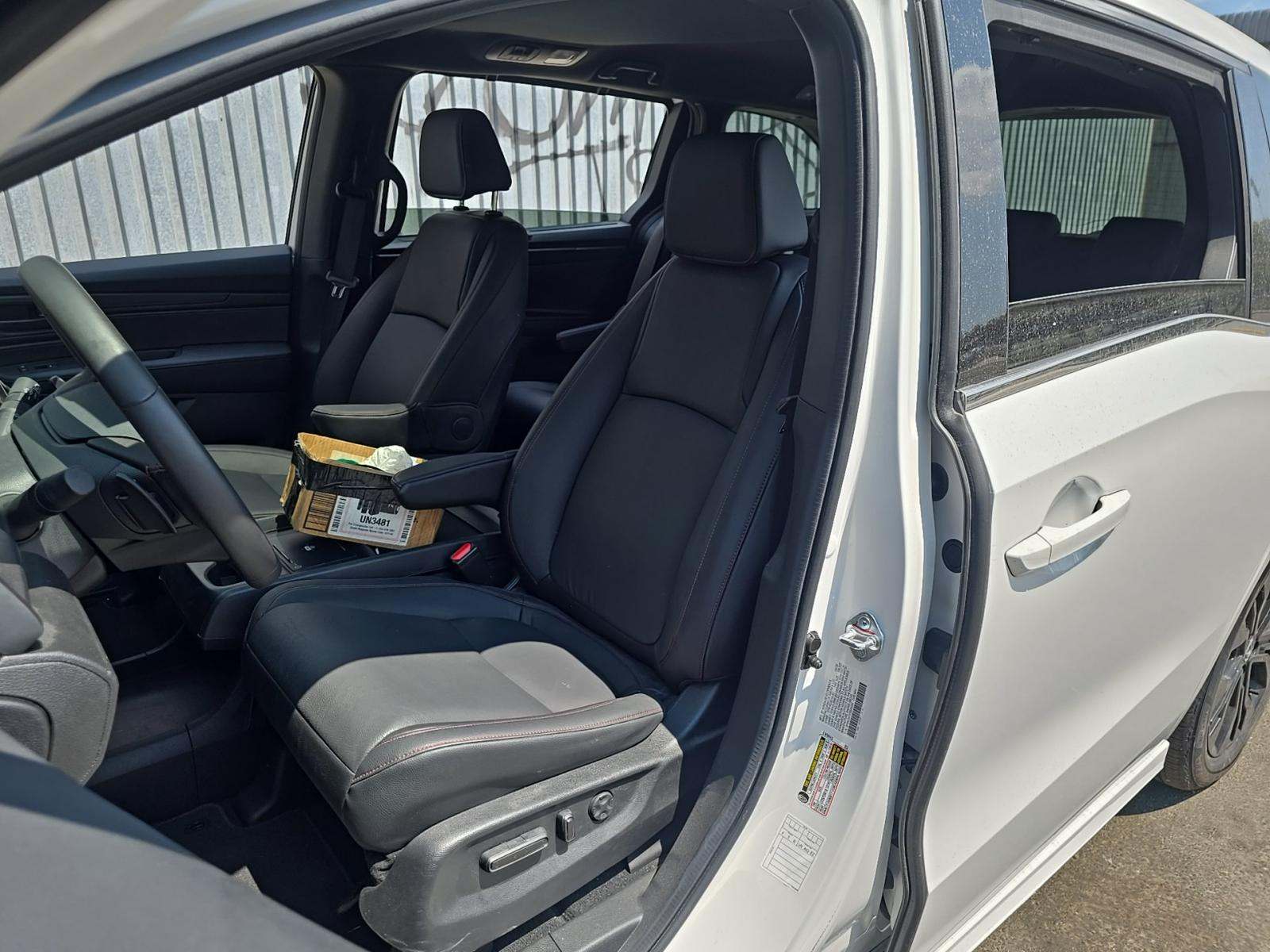 2025 Honda Odyssey Sport-L FWD