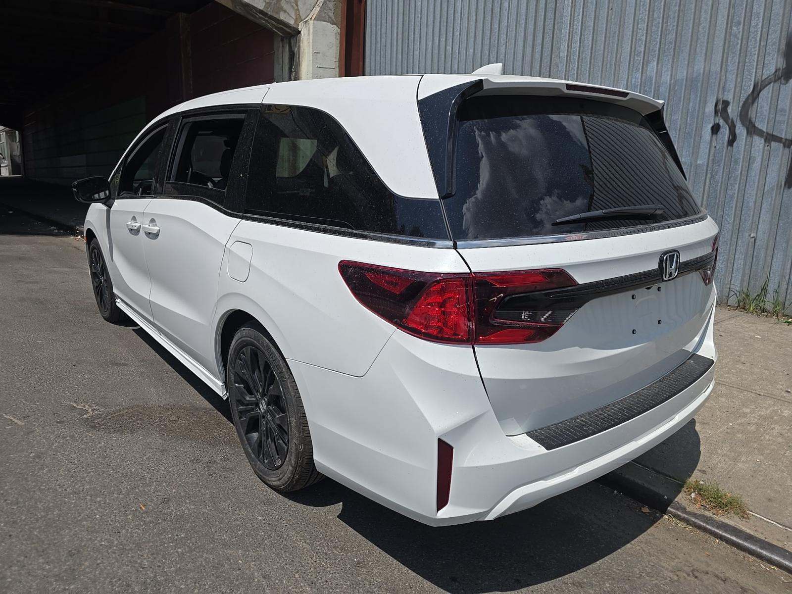 2025 Honda Odyssey Sport-L FWD