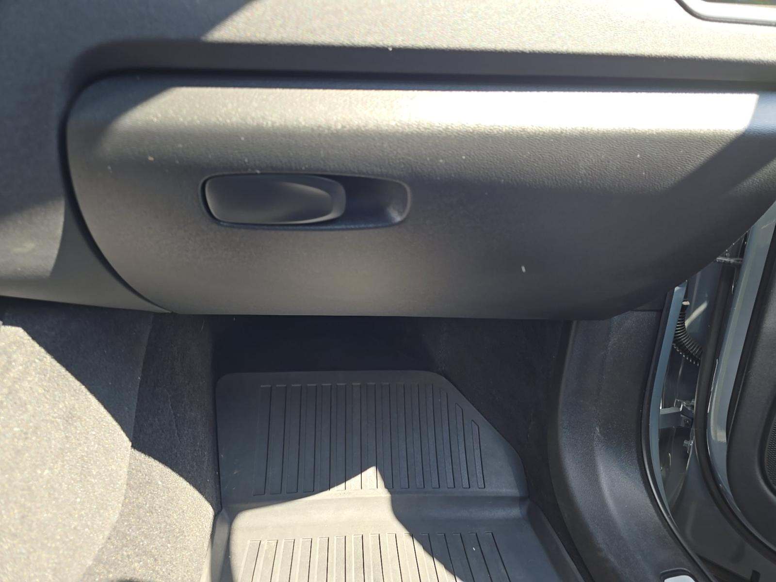 2022 Volvo XC60 B6 R-Design AWD