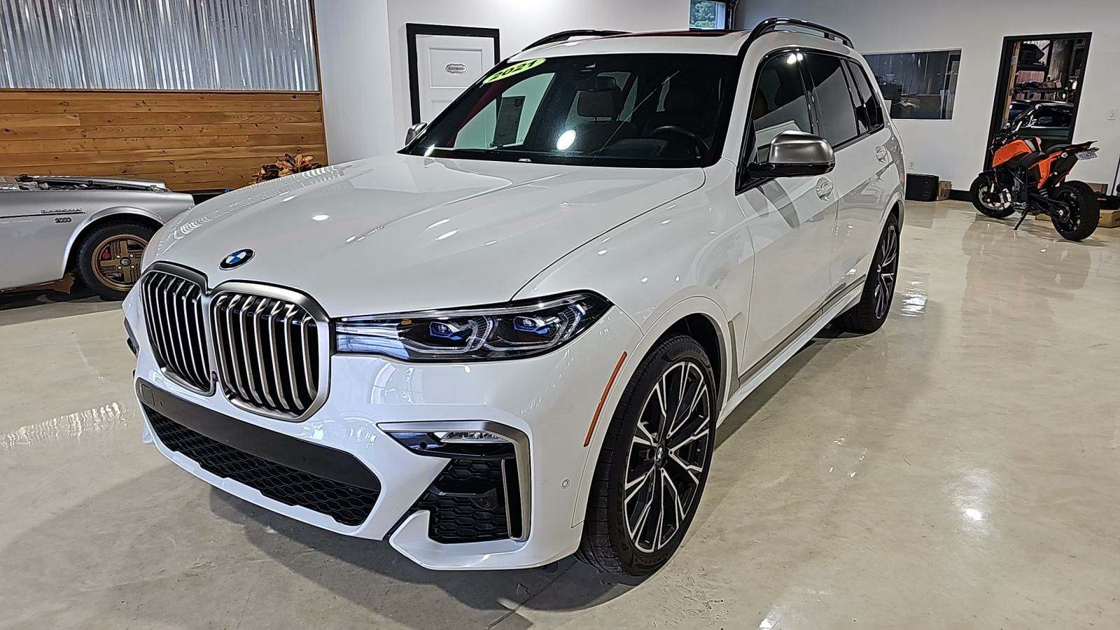 2021 BMW X7 M50i AWD