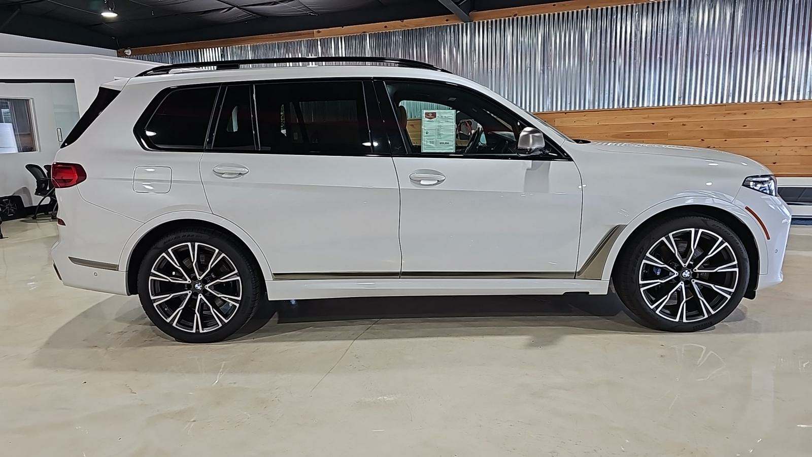 2021 BMW X7 M50i AWD