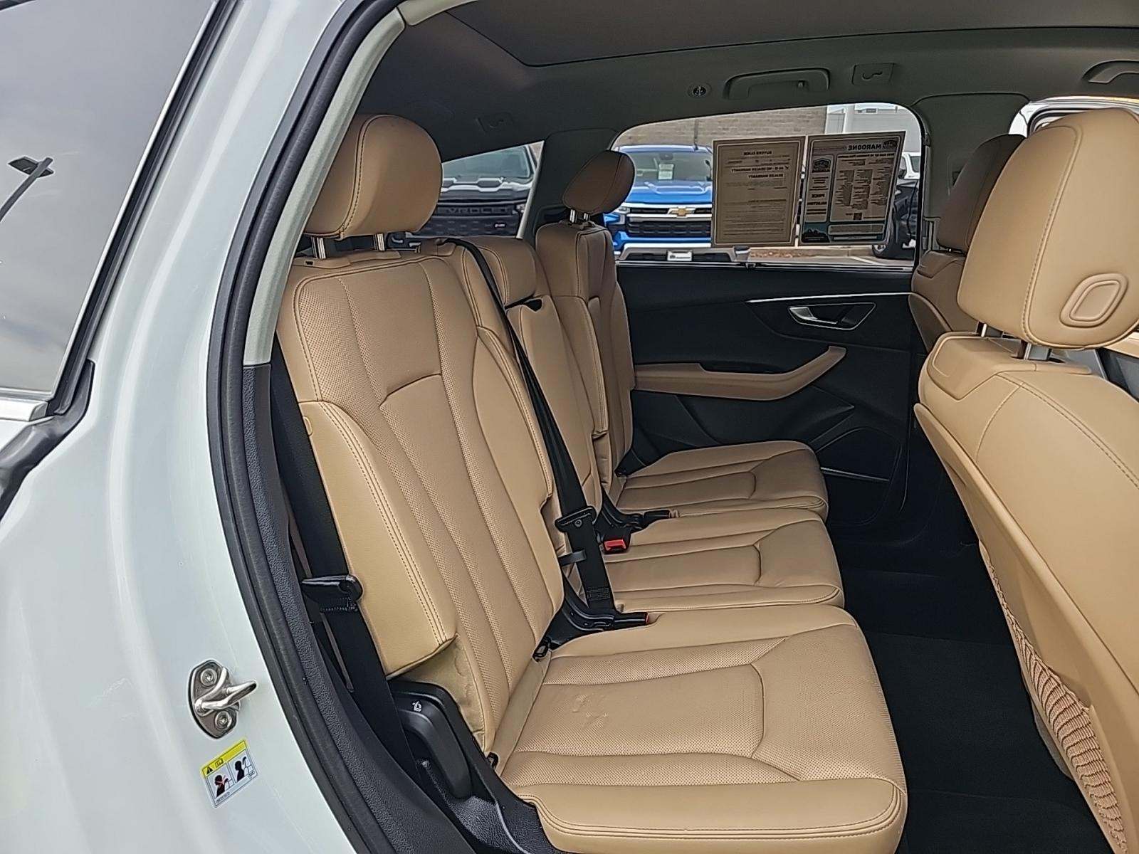 2025 Audi Q7 Premium Plus AWD