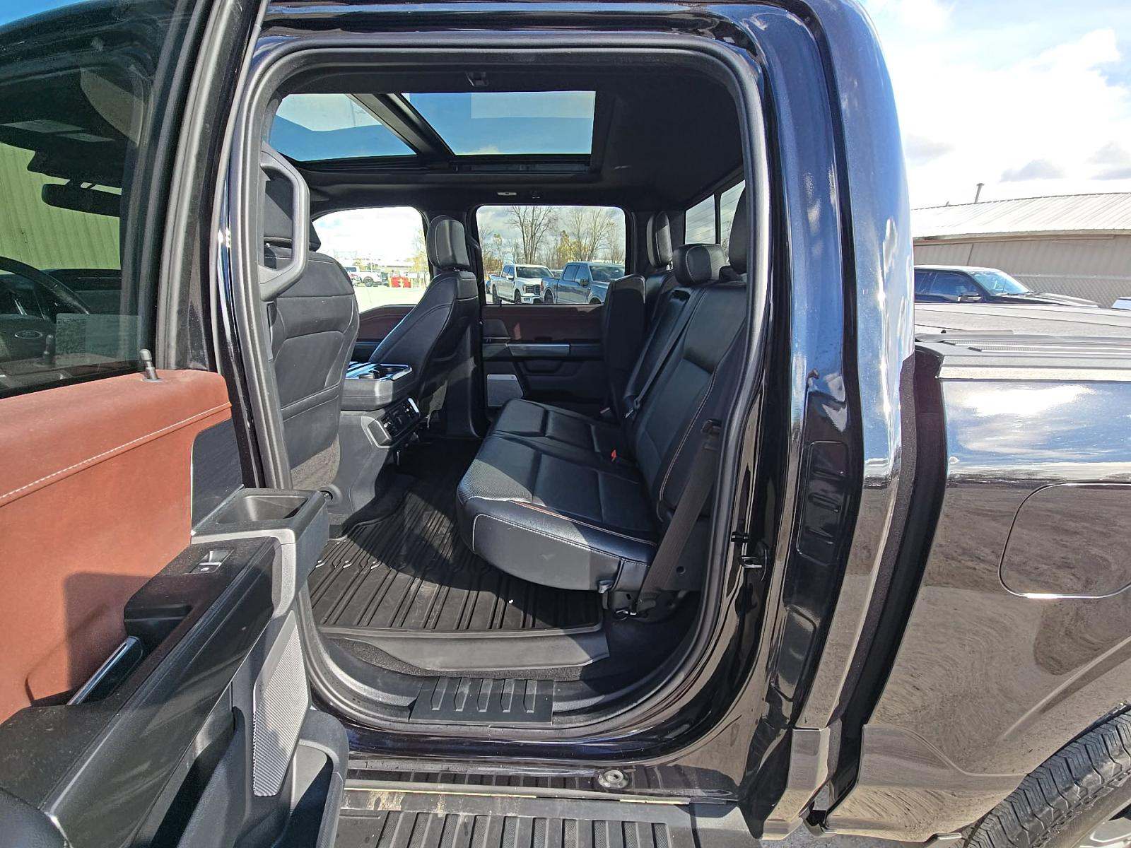 2023 Ford F-150 Lariat AWD