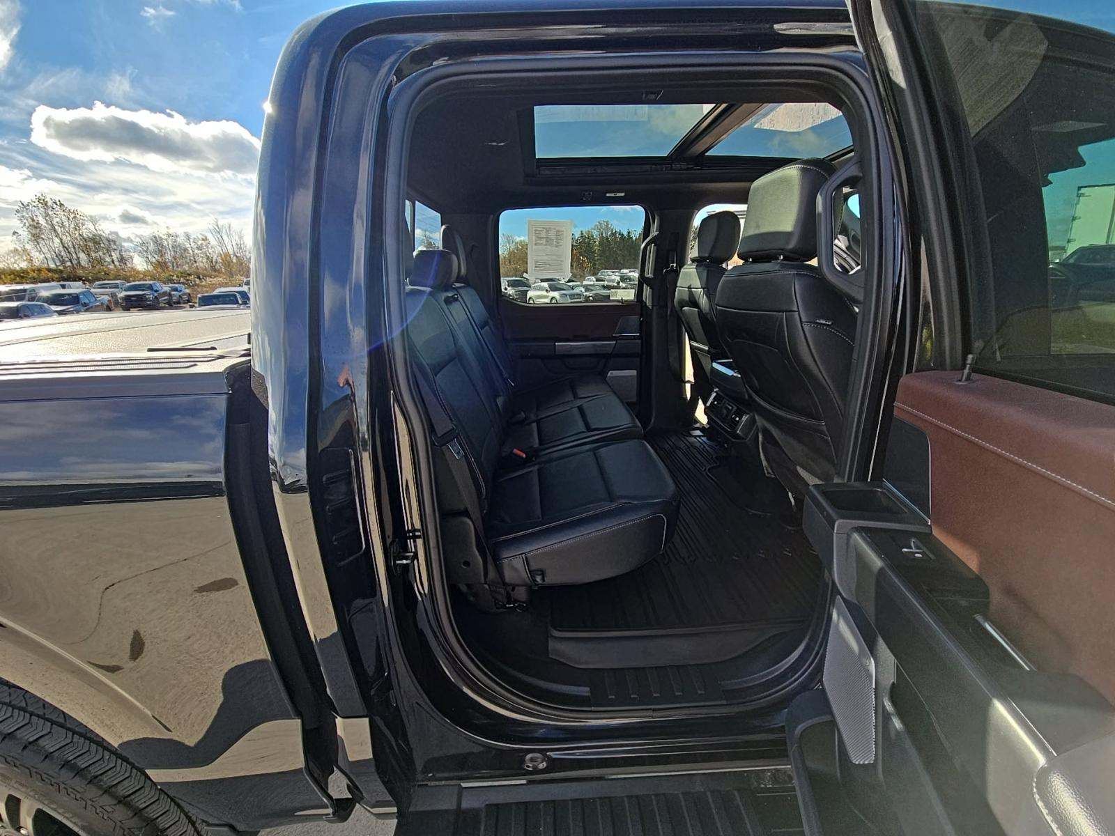 2023 Ford F-150 Lariat AWD