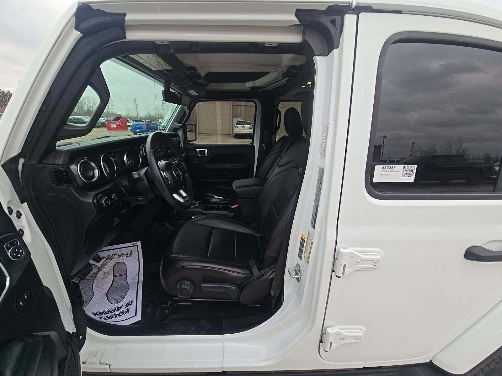 2023 Jeep Wrangler Sahara Altitude AWD