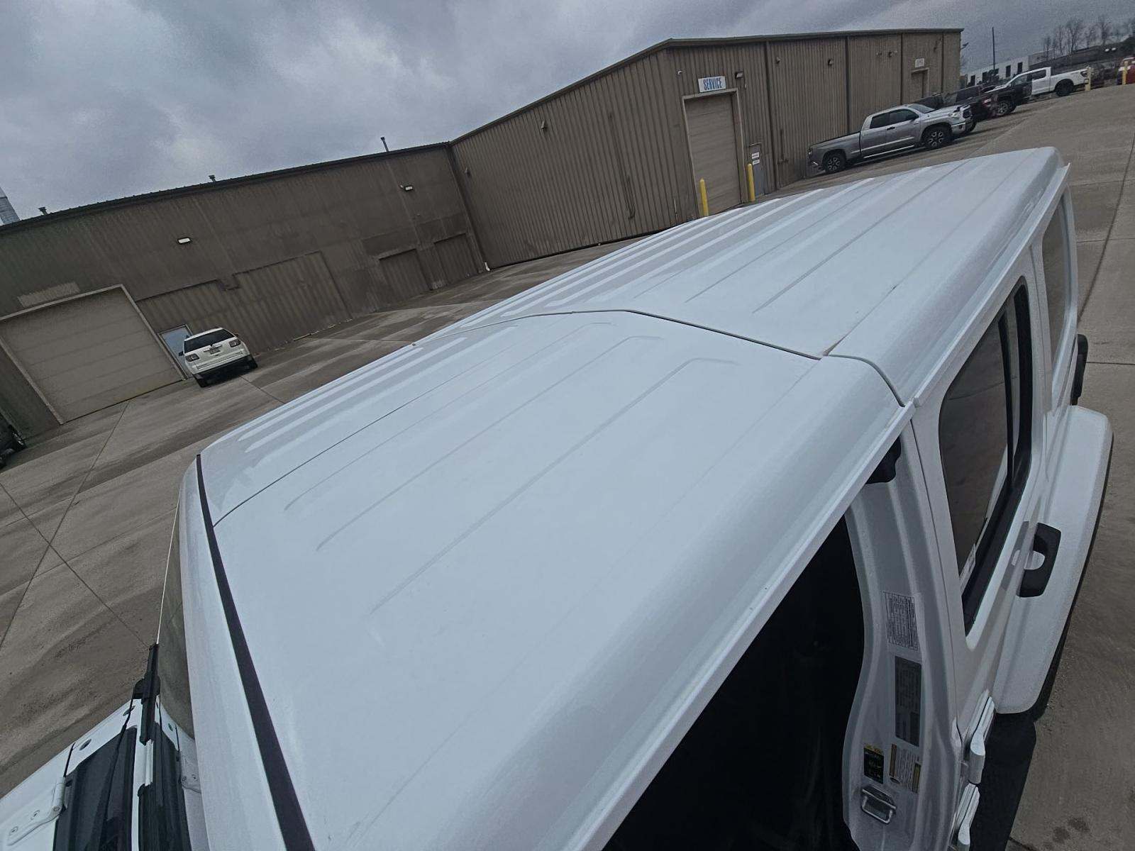 2023 Jeep Wrangler Sahara Altitude AWD