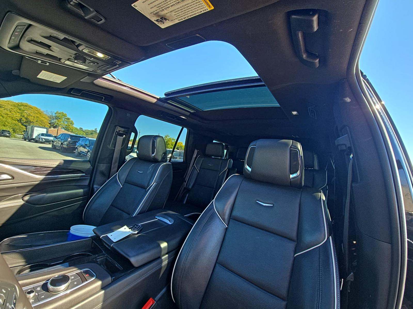 2022 Cadillac Escalade Sport AWD