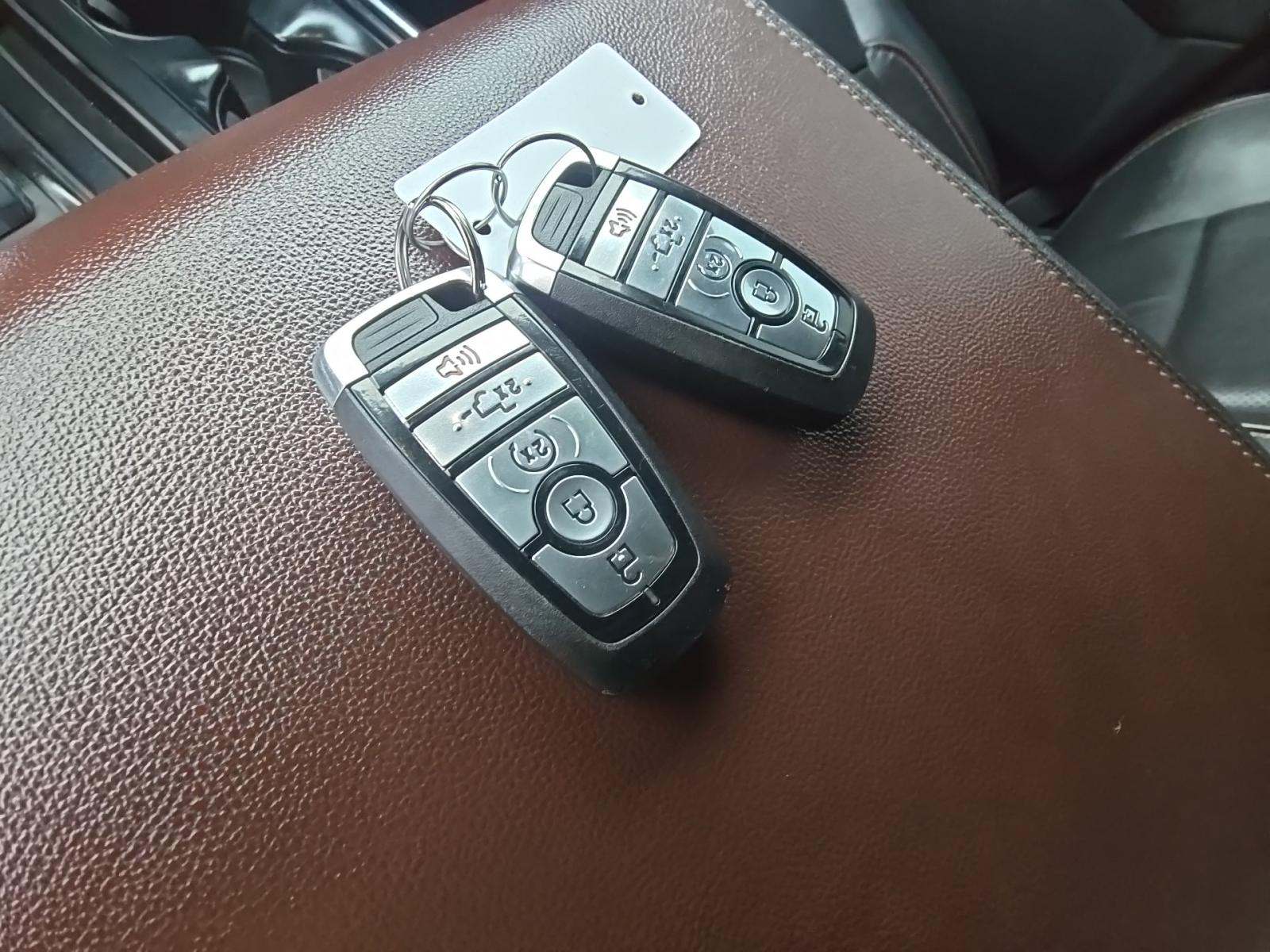 2023 Ford F-150 Lariat AWD