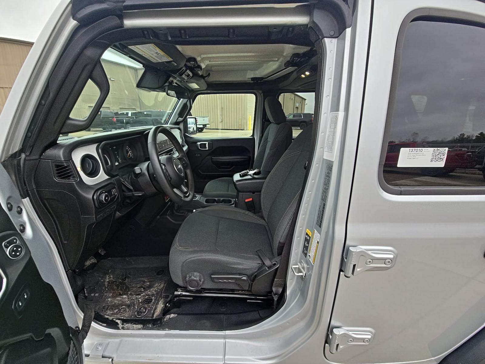 2024 Jeep Wrangler Willys AWD