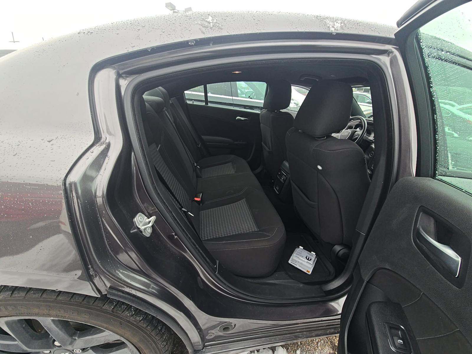 2022 Dodge Charger SXT RWD