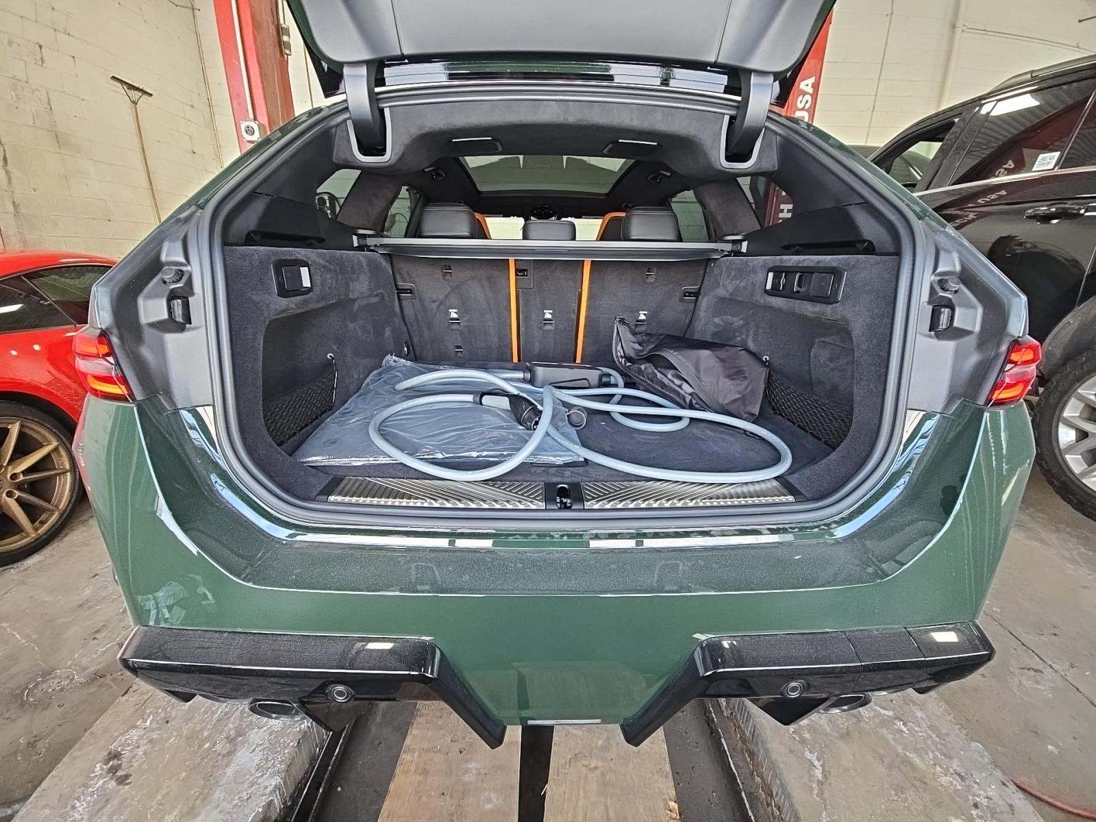 2025 BMW M5 Base AWD