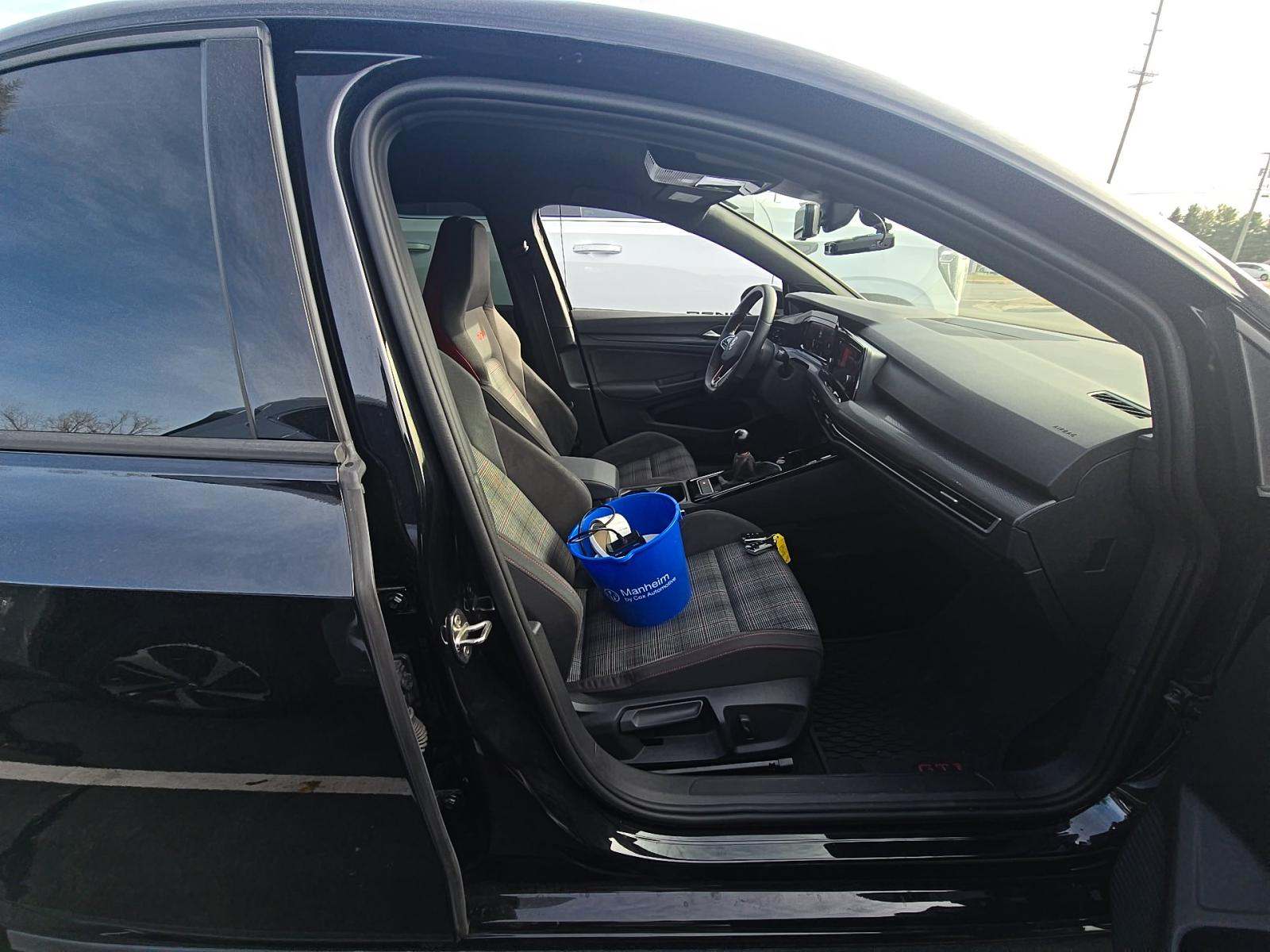 2024 Volkswagen Golf GTI 2.0T 380 S FWD