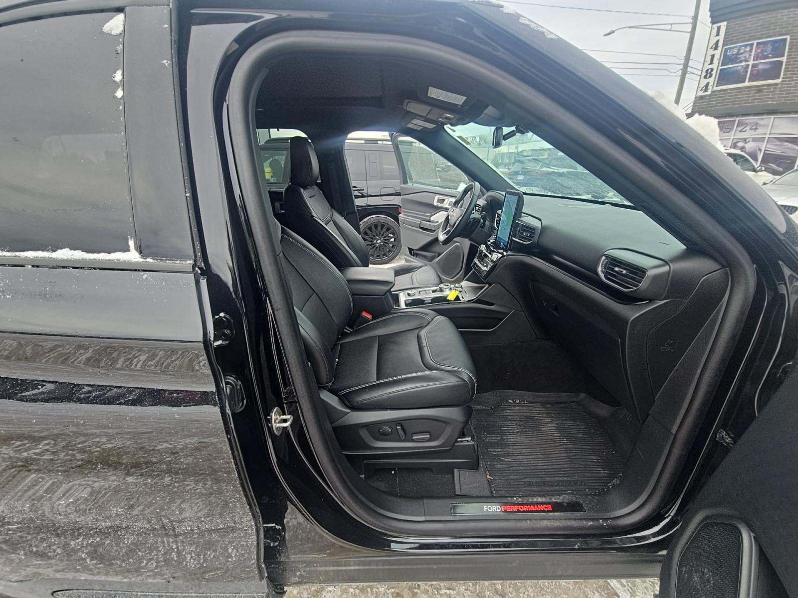 2023 Ford Explorer ST AWD