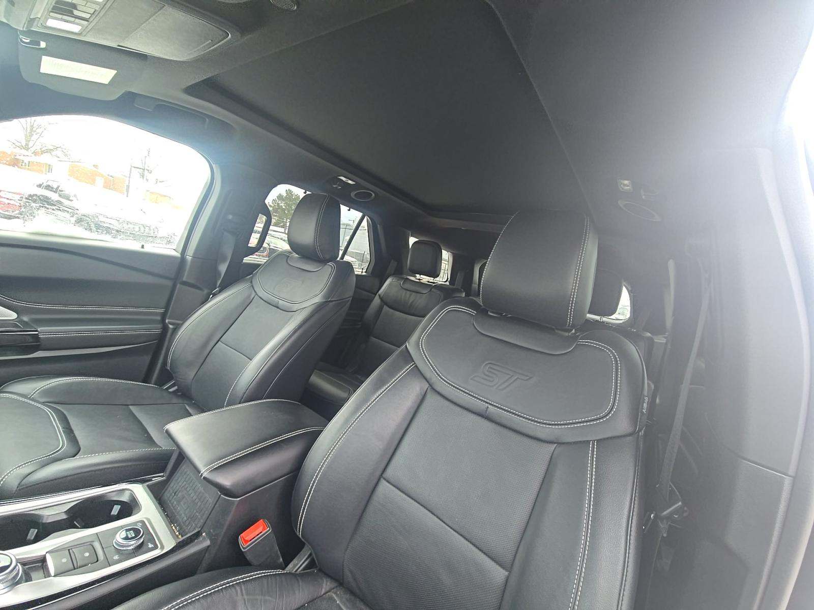 2023 Ford Explorer ST AWD