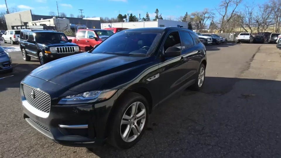 2019 Jaguar F-PACE R-Sport