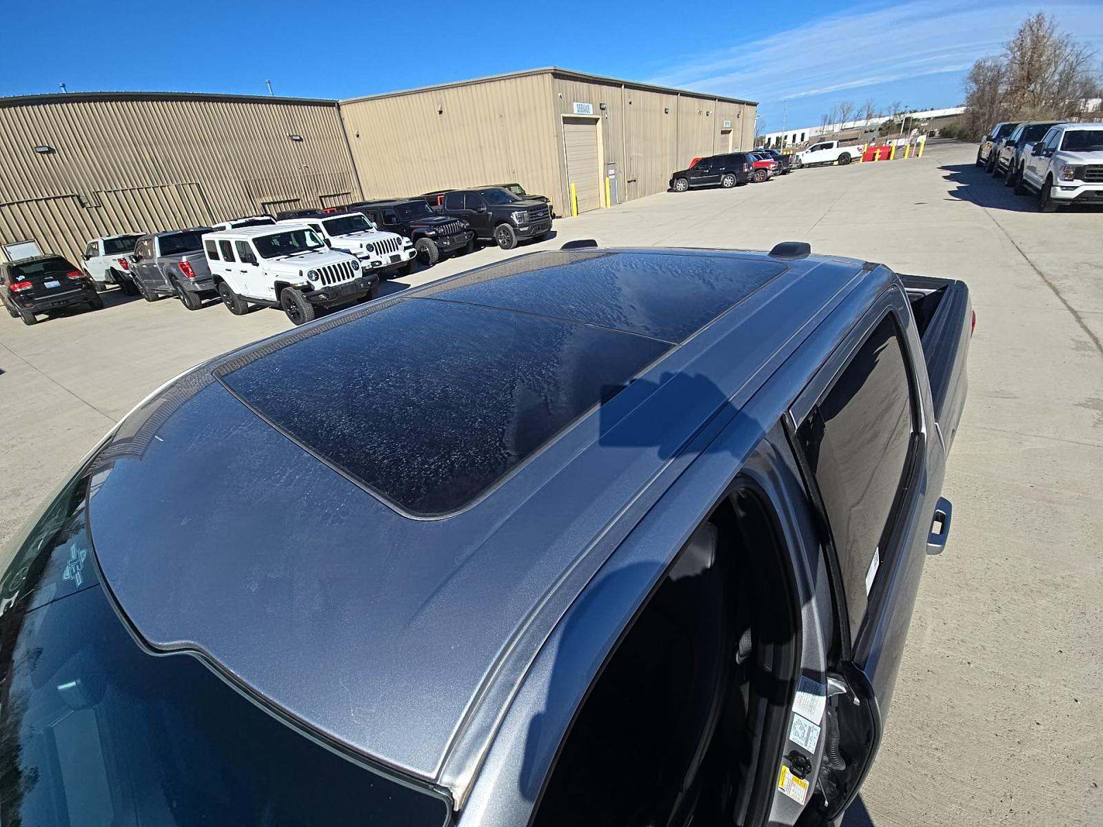 2023 Ford F-150 Lariat AWD