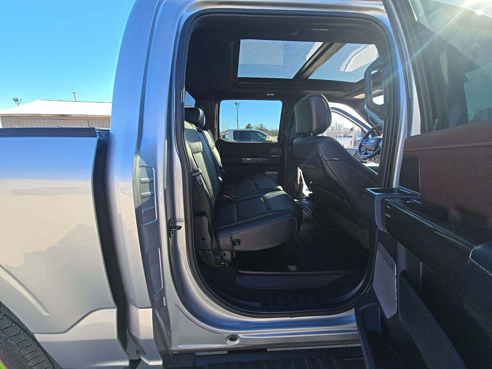 2023 Ford F-150 Lariat AWD