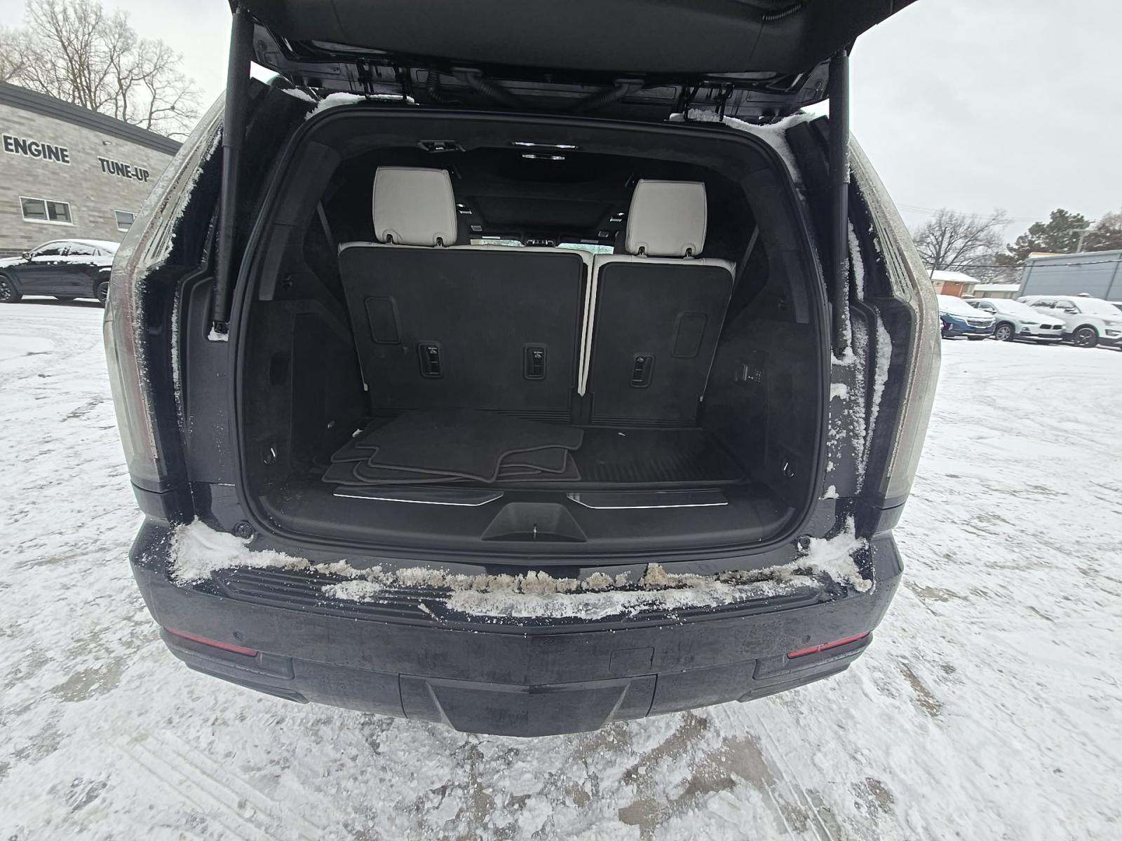 2025 Cadillac Escalade Sport Platinum AWD