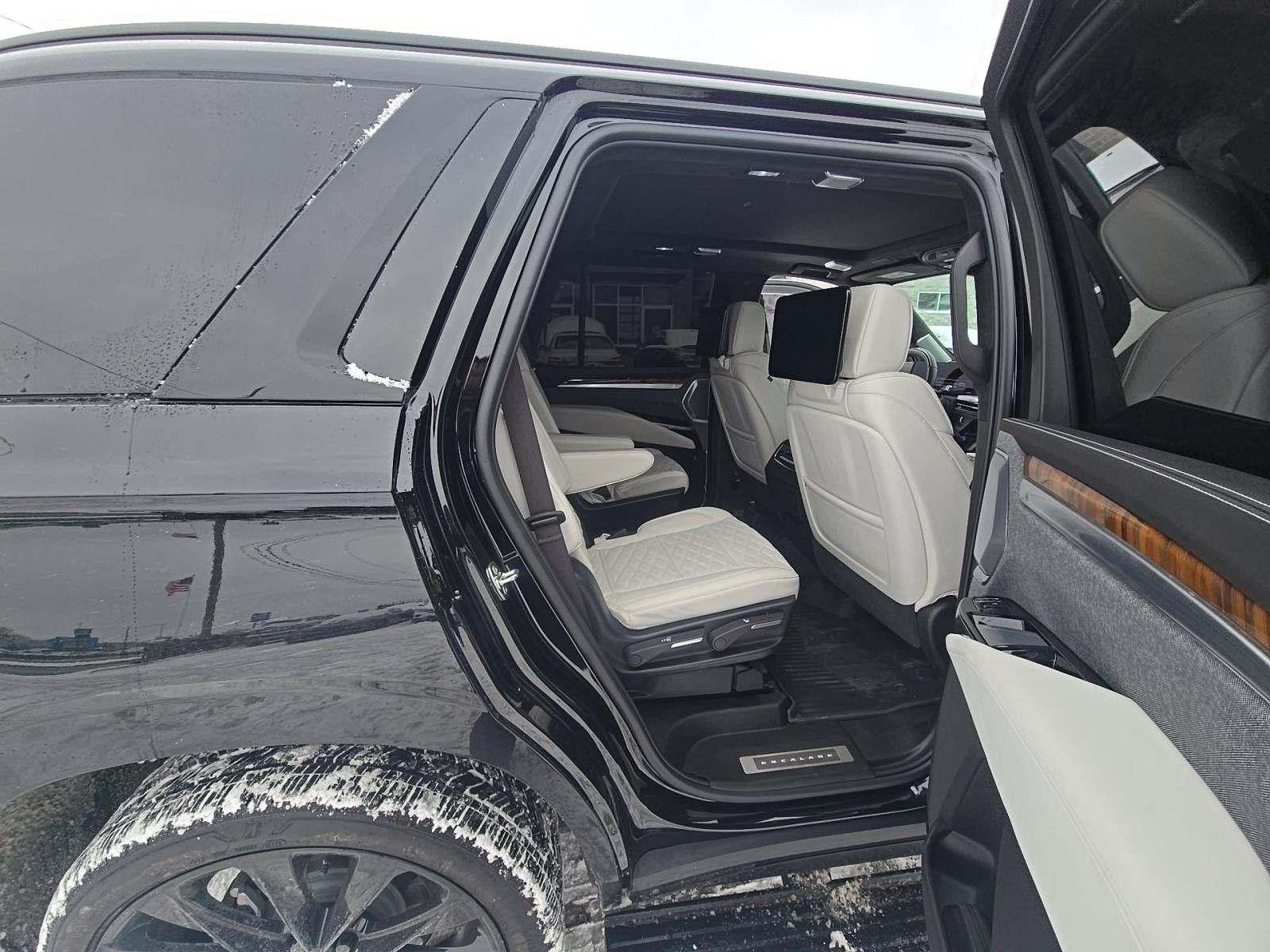 2025 Cadillac Escalade Sport Platinum AWD