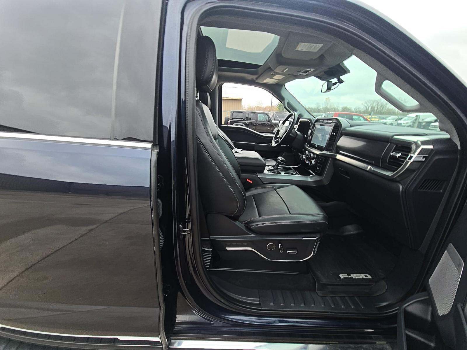 2023 Ford F-150 Lariat AWD