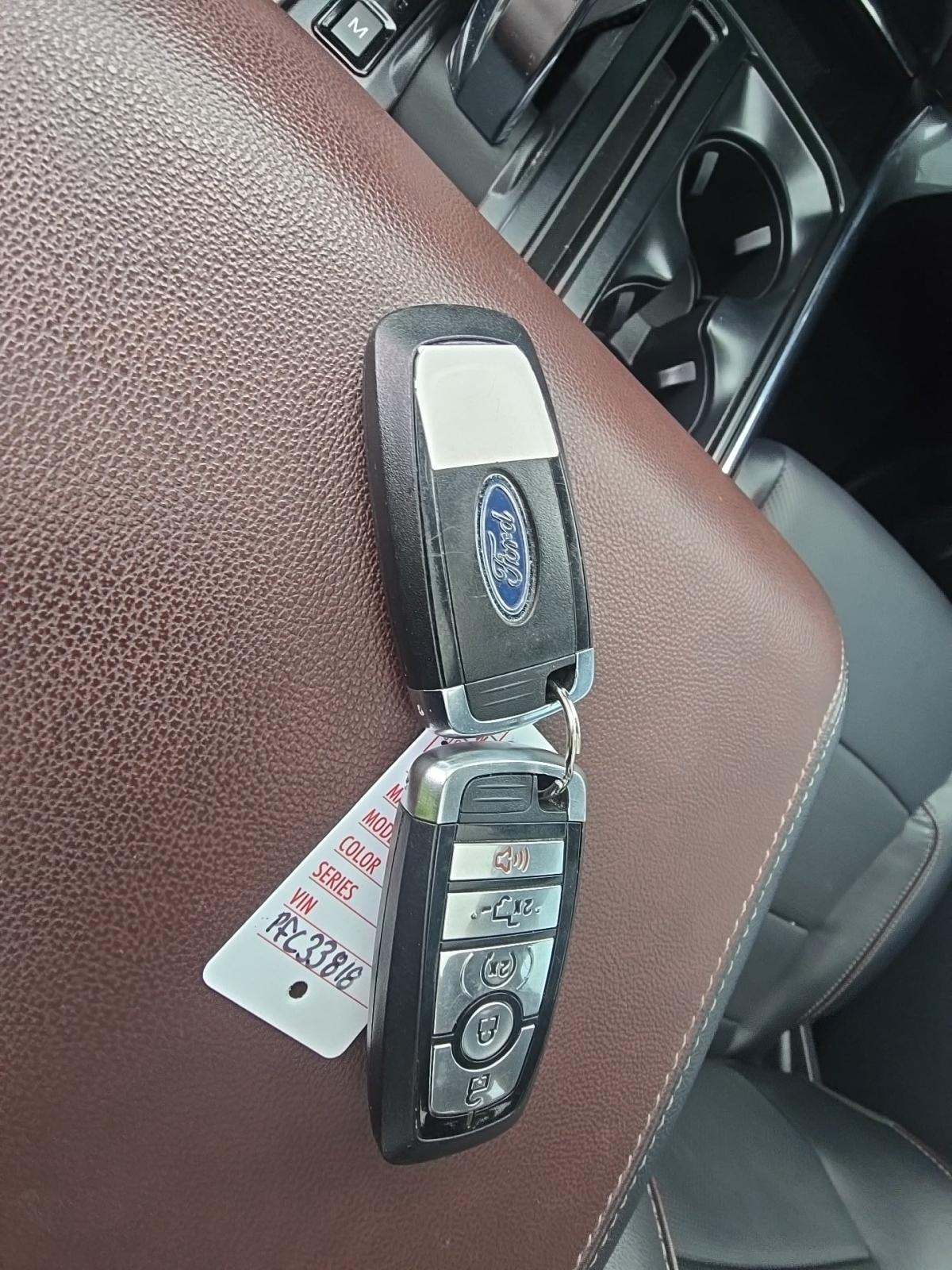 2023 Ford F-150 Lariat AWD