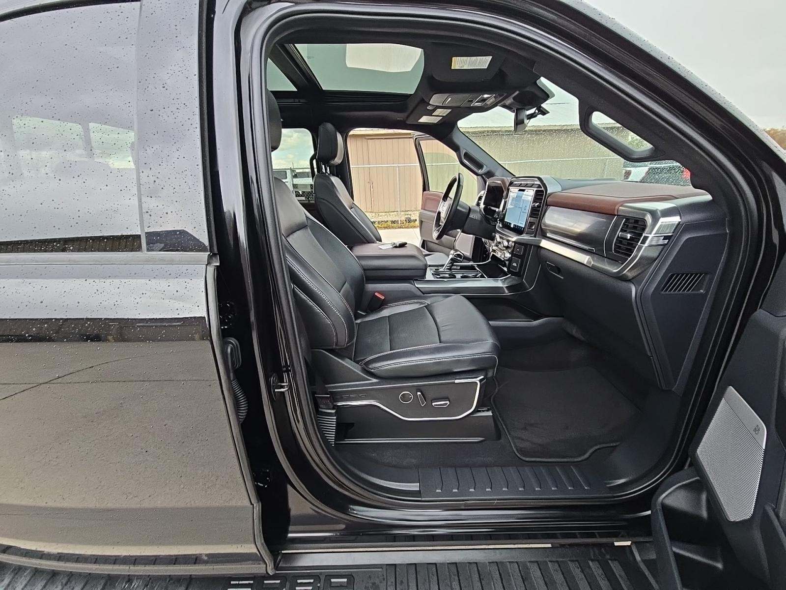 2023 Ford F-150 Lariat AWD