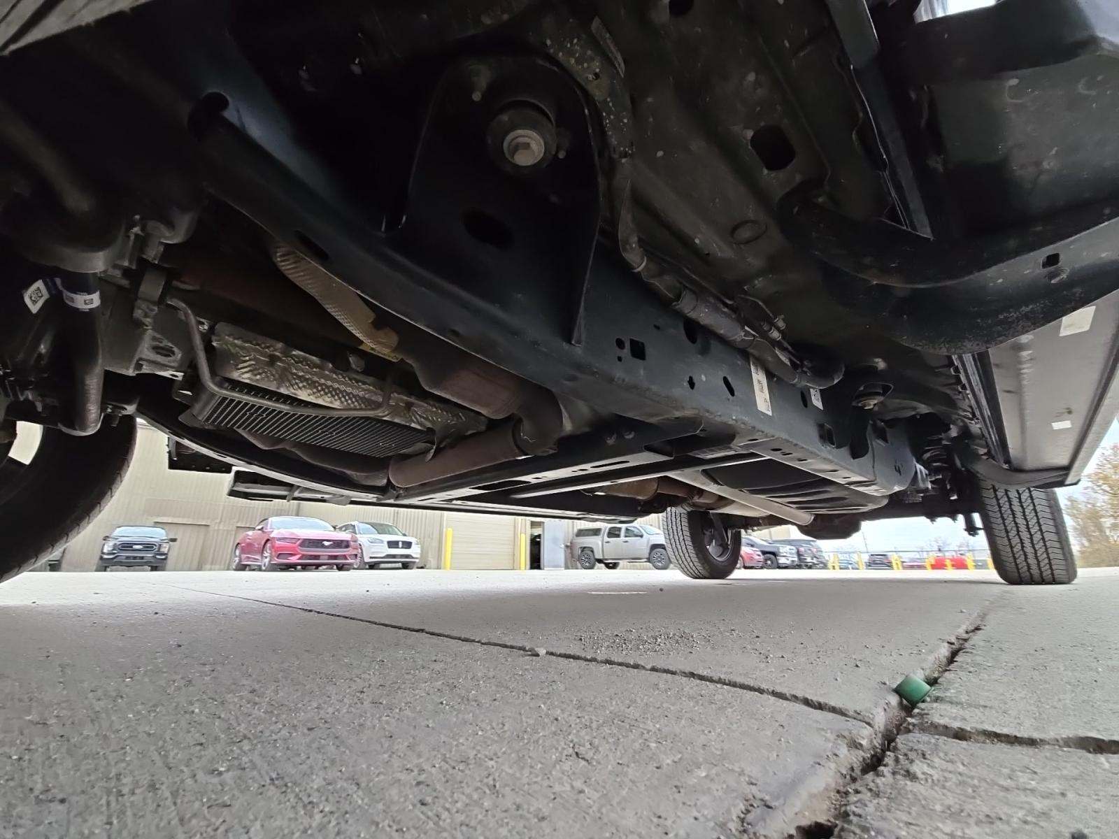 2023 Ford F-150 Lariat AWD