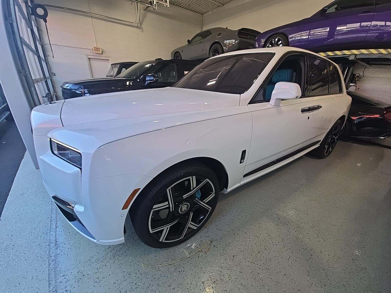 2025 Rolls-Royce Cullinan Black Badge