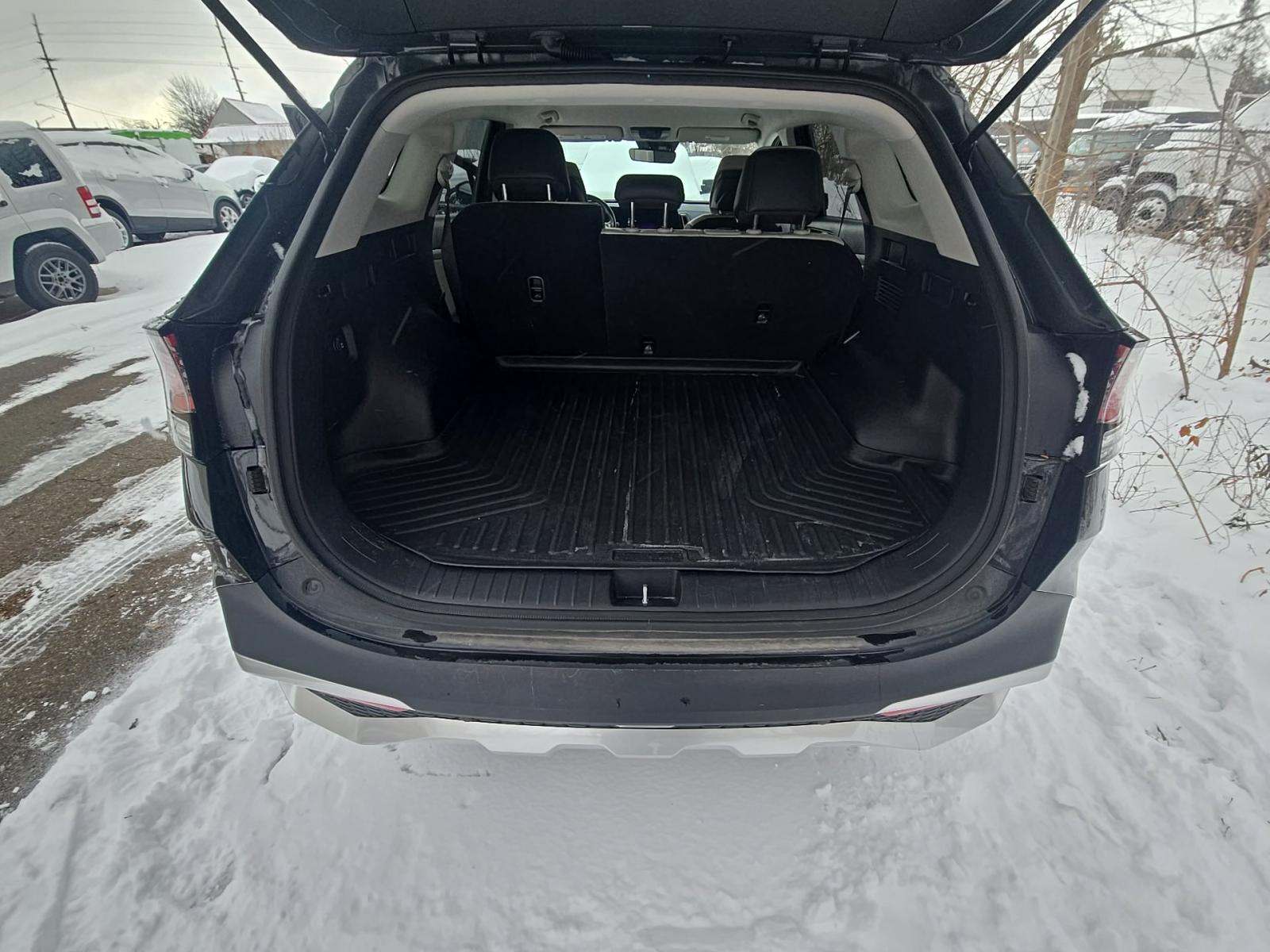 2023 Kia Sportage Hybrid EX AWD