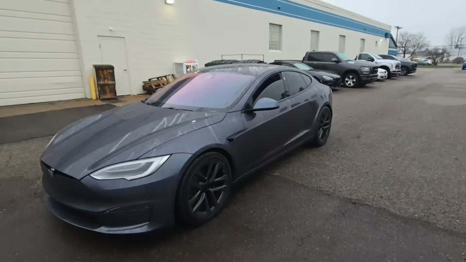 2021 Tesla Model S Plaid