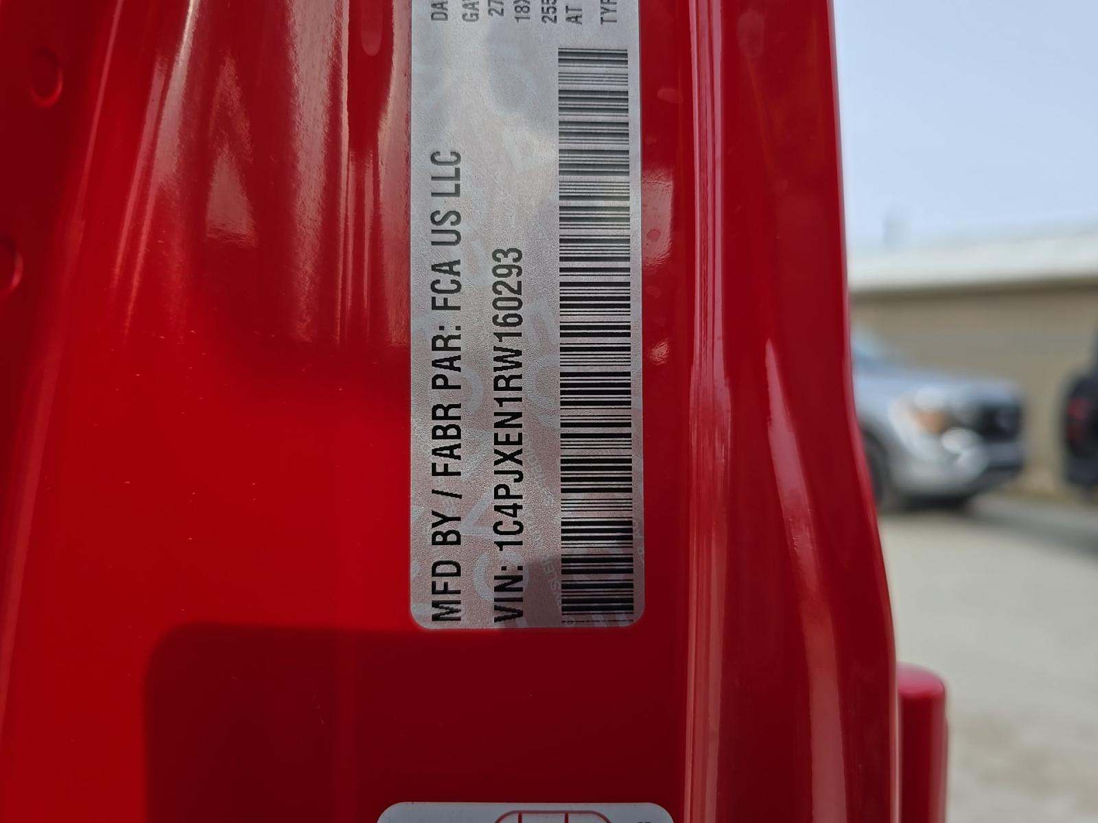 2024 Jeep Wrangler Sahara AWD