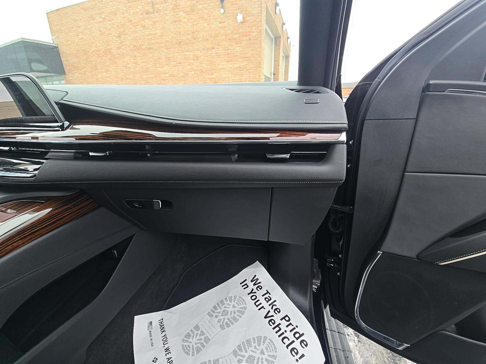 2022 Cadillac Escalade ESV Premium Luxury AWD