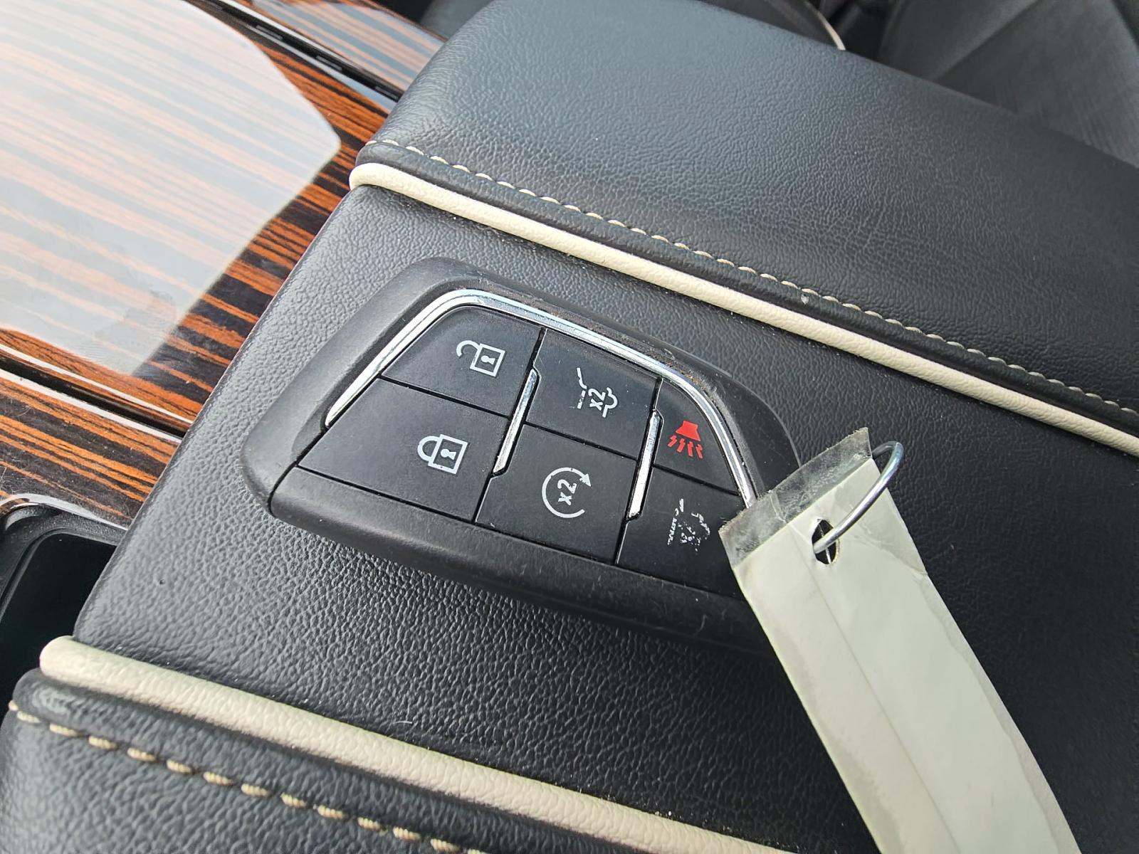 2022 Cadillac Escalade ESV Premium Luxury AWD