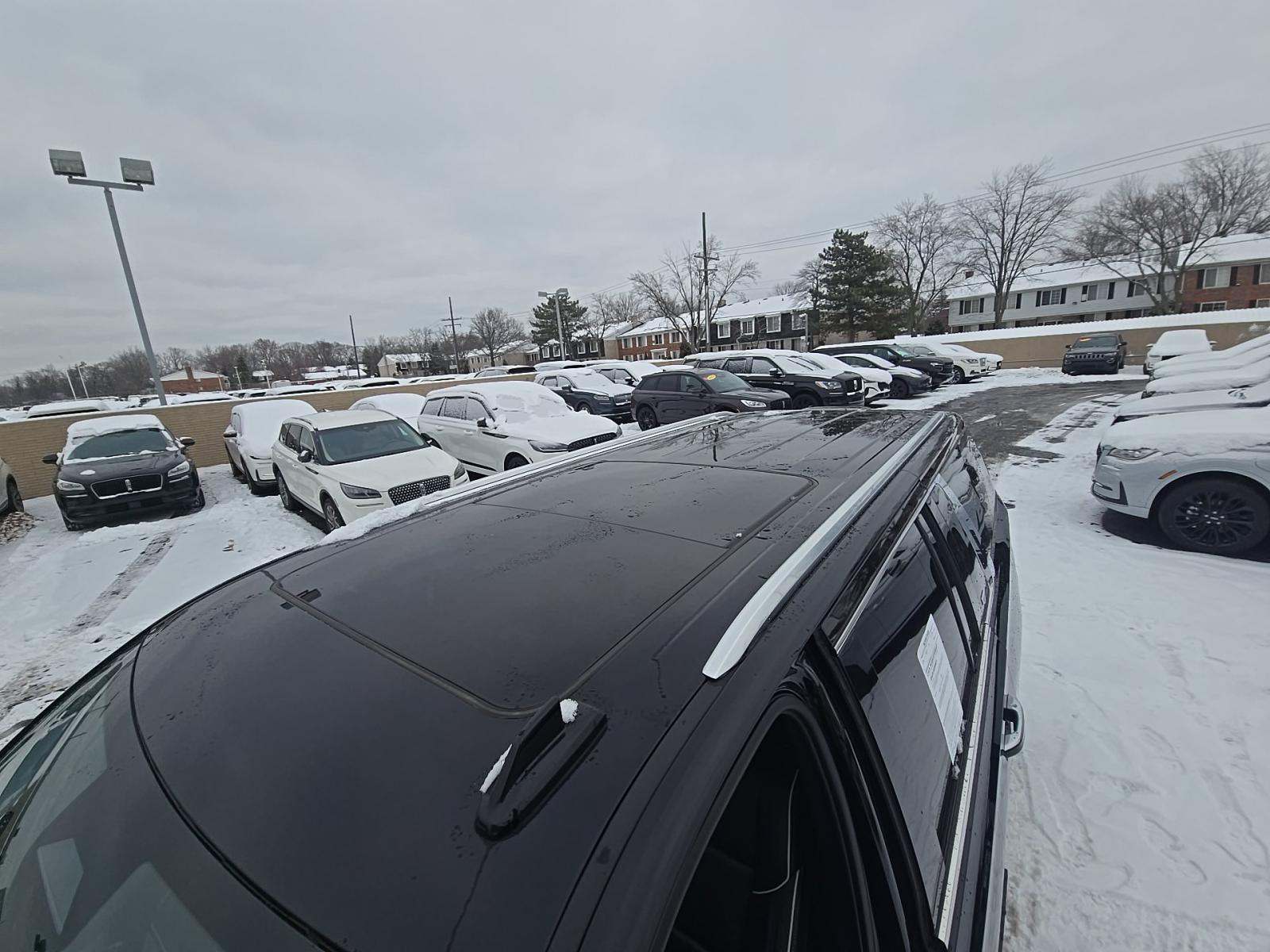 2022 Cadillac Escalade ESV Premium Luxury AWD