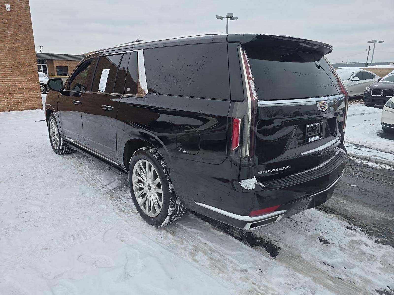 2022 Cadillac Escalade ESV Premium Luxury AWD
