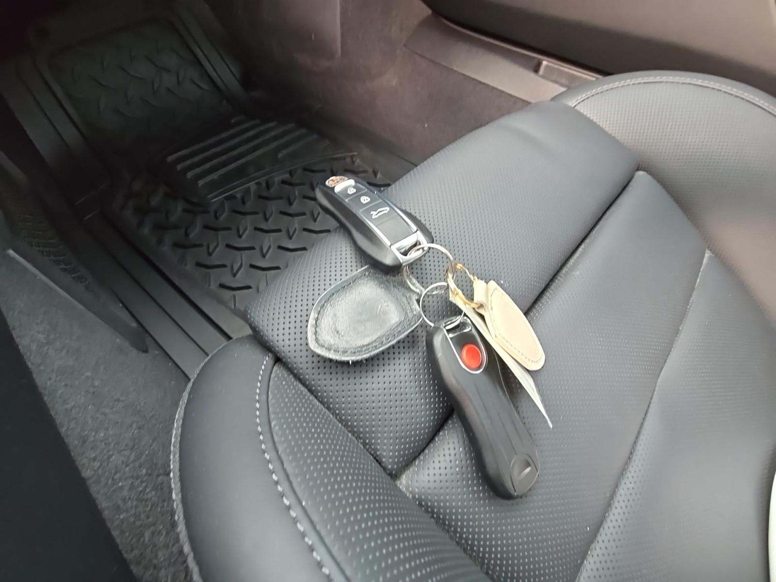 2024 Porsche 911 Carrera GTS RWD