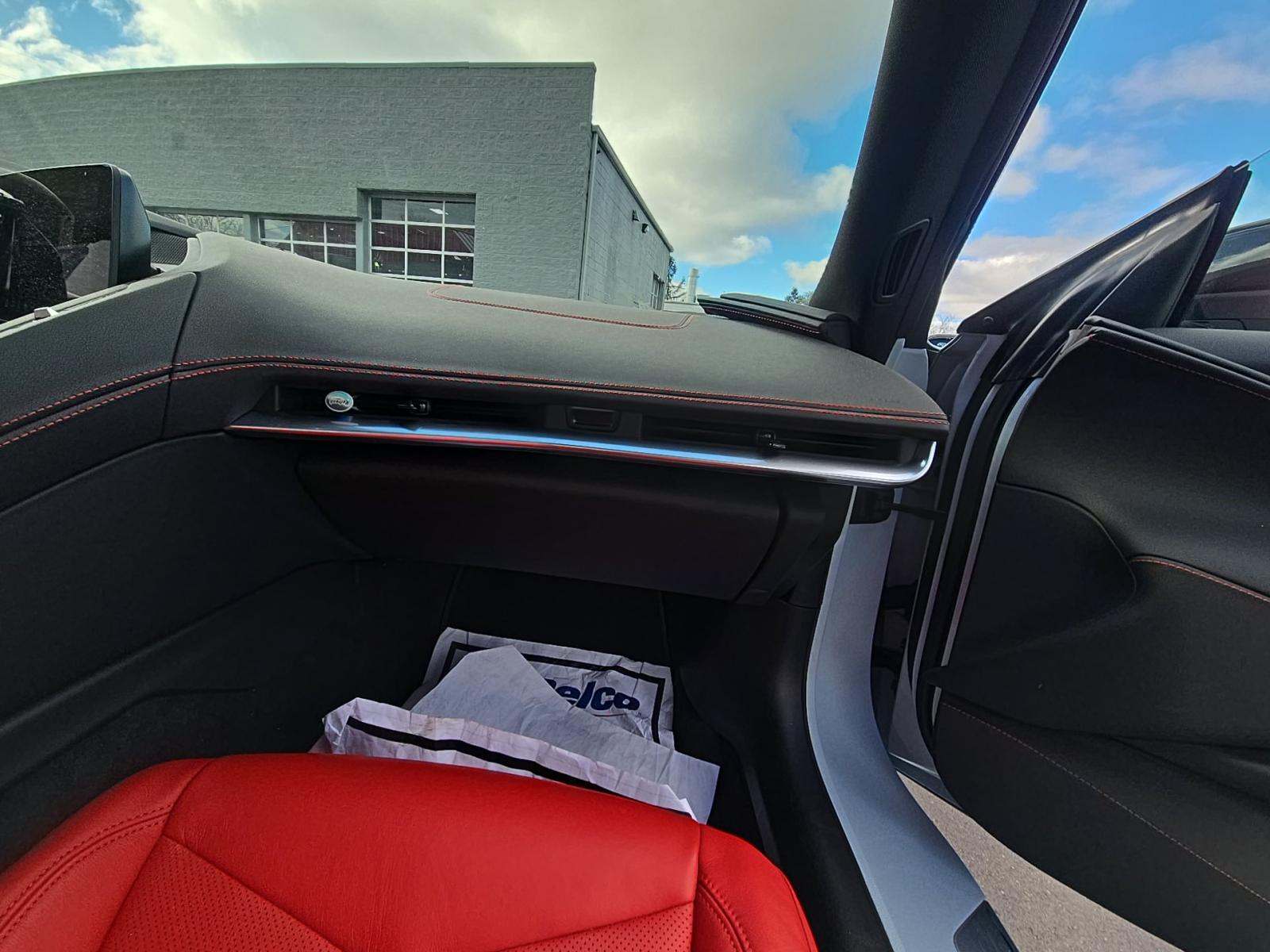 2023 Chevrolet Corvette Stingray RWD